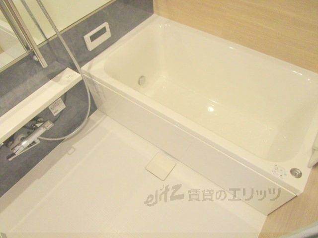 バス・シャワールーム　風呂