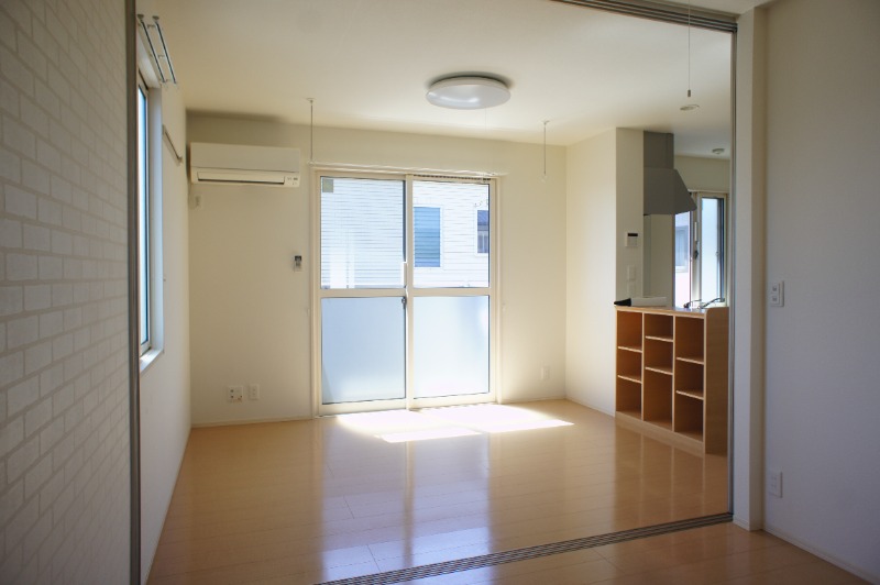 居室・リビング　図面と現状に相違がある場合には現状を優先