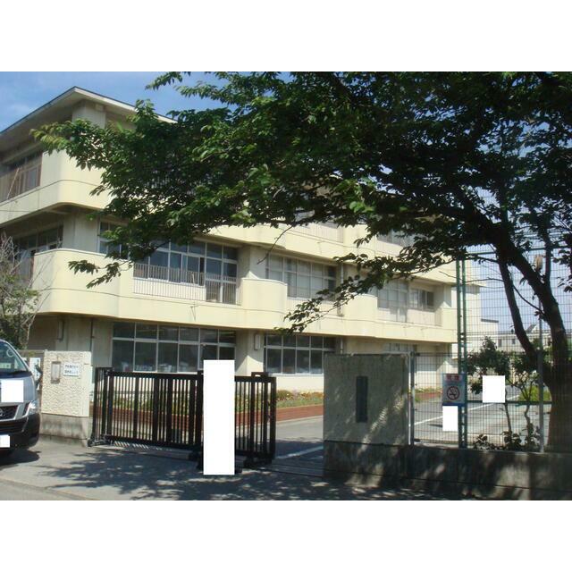 小学校　藤沢市立鵠洋小学校（小学校）まで1502m