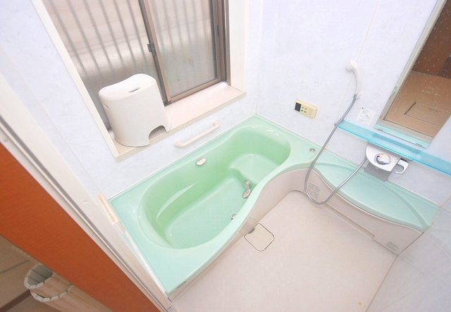 バス・シャワールーム　お風呂