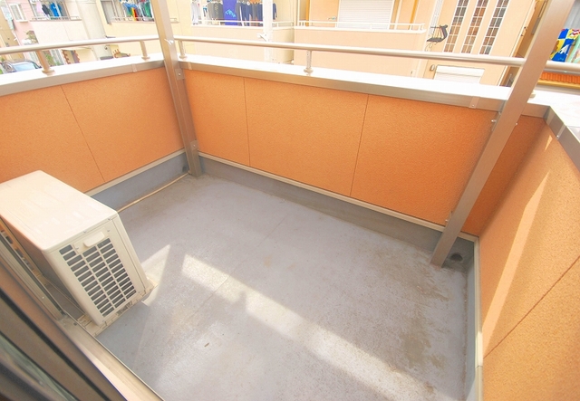 バルコニー　バルコニー