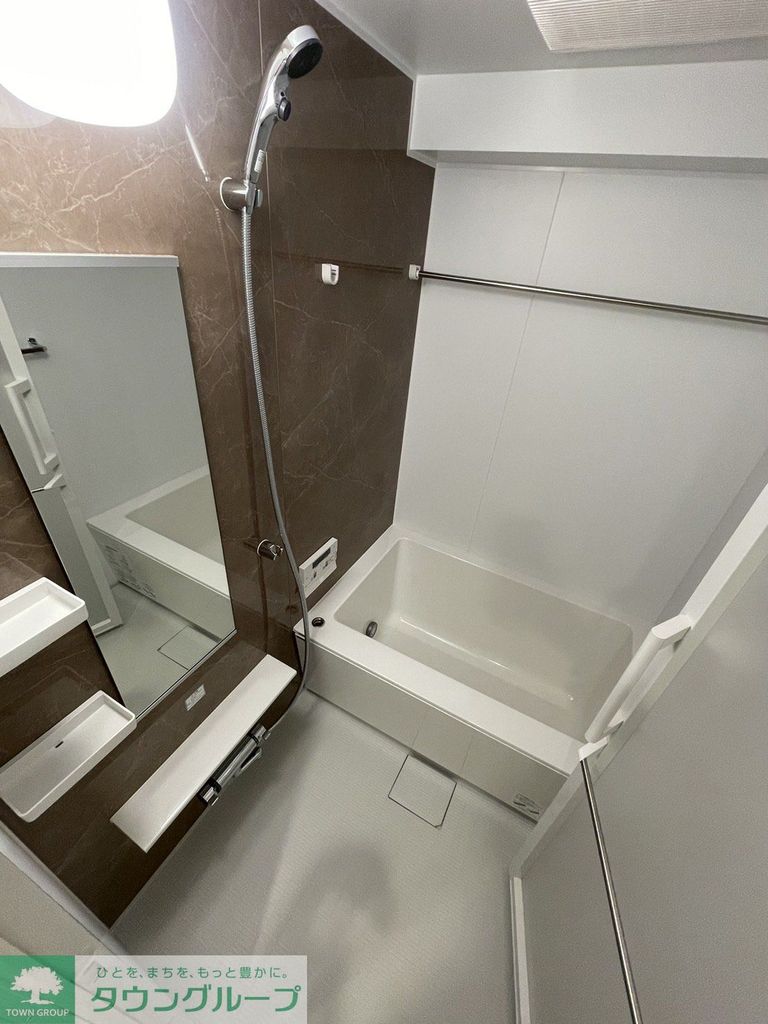 バス・シャワールーム　バス