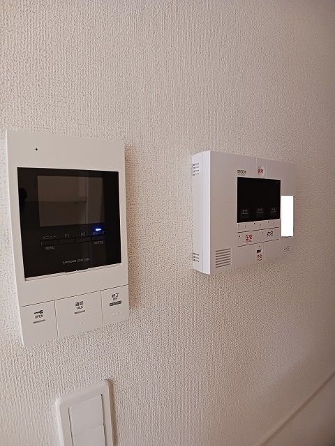 セキュリティ　モニター付インターホン
