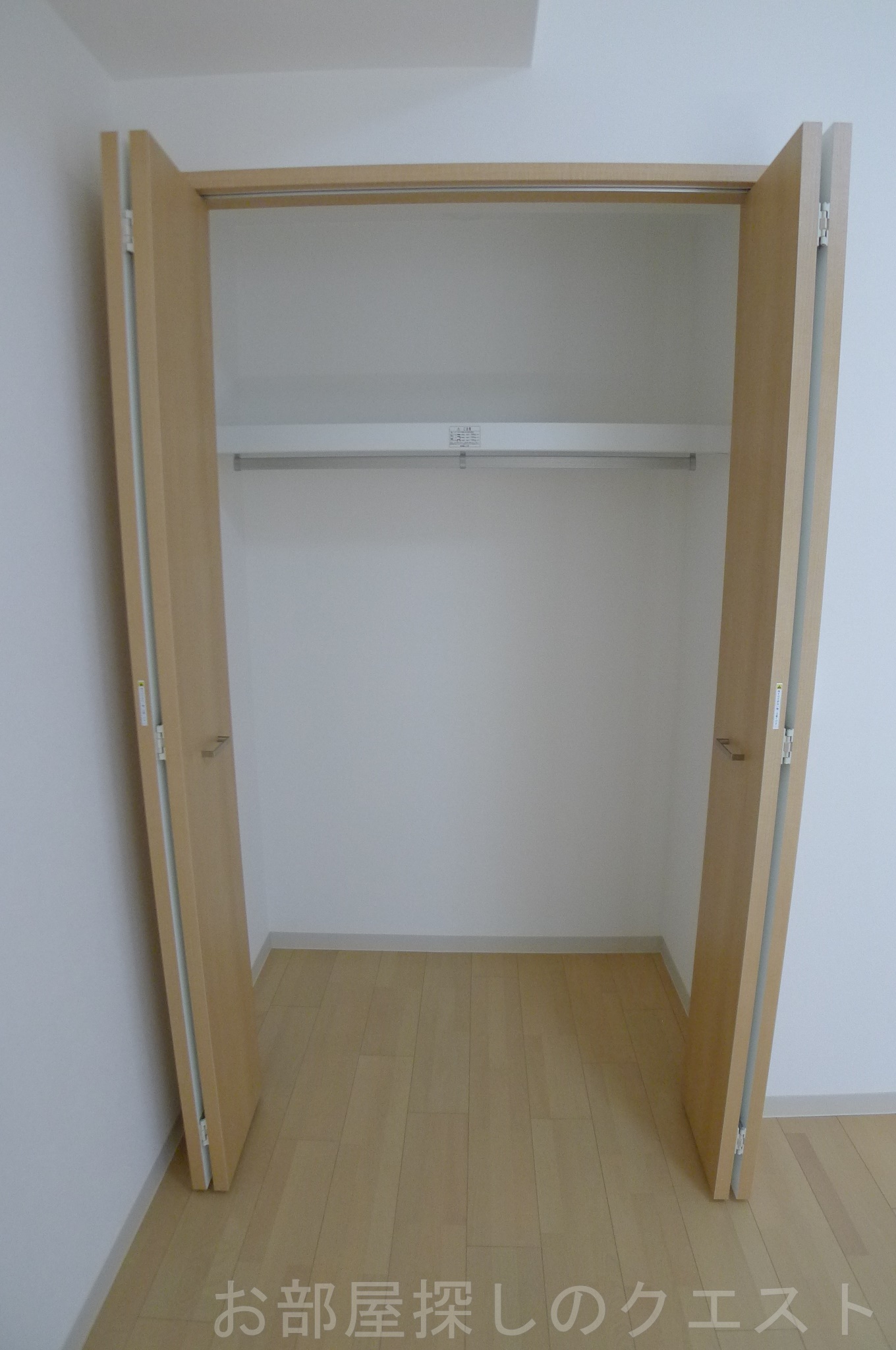 収納　（写真は同タイプ）