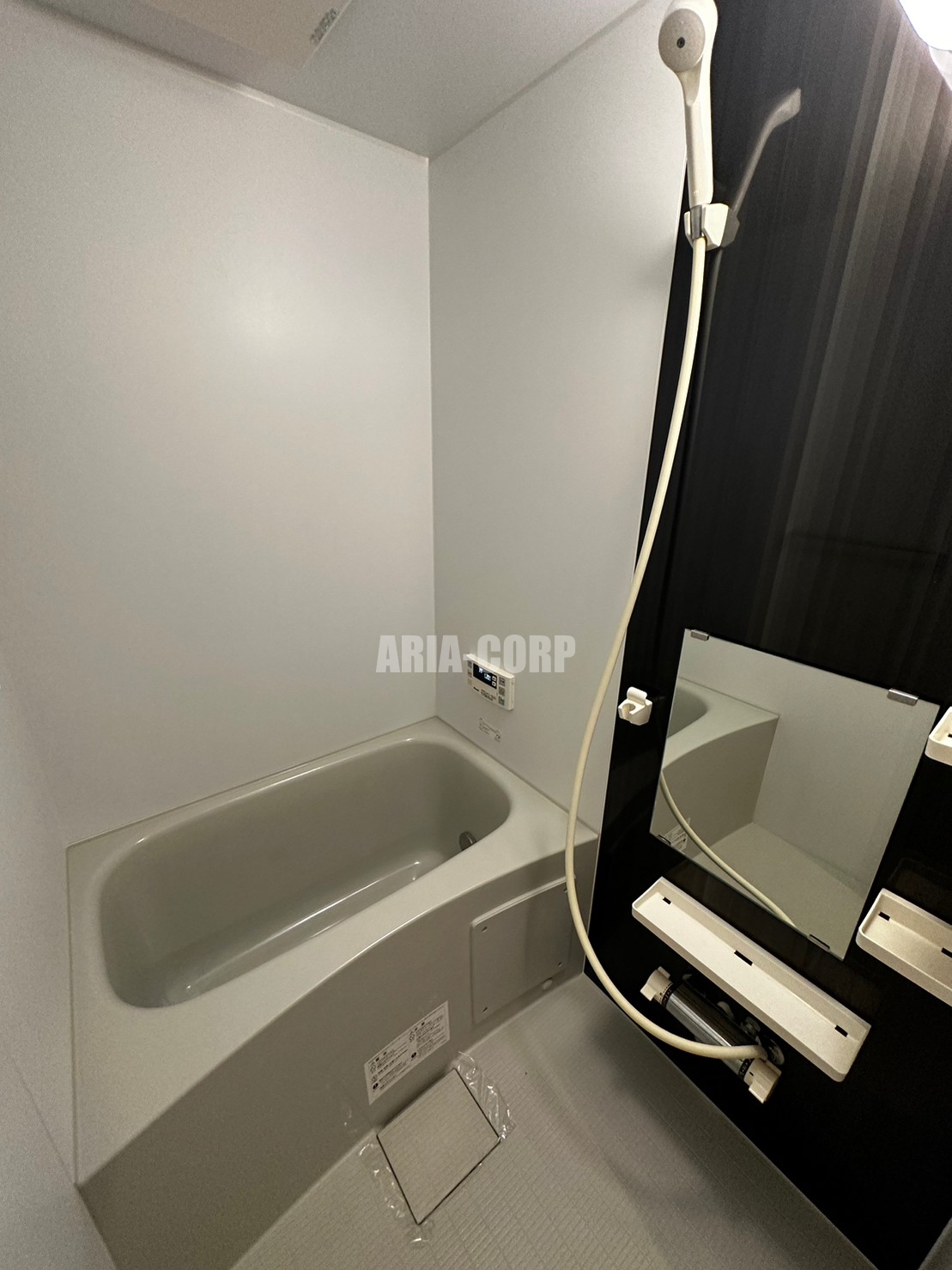 バス・シャワールーム　追炊き浴室乾燥付きのお洒落なバスルーム♪