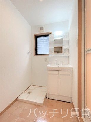 洗面設備　別号室の画像。現況優先