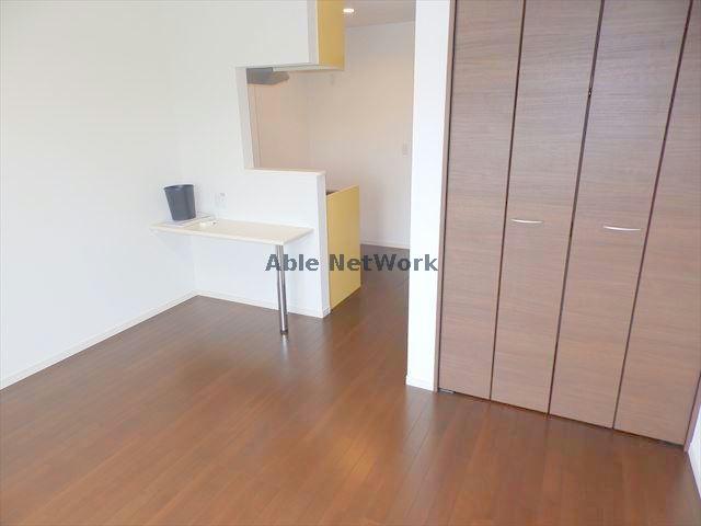 居室・リビング　同型モデル