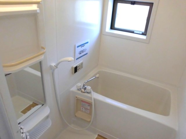 バス・シャワールーム　浴室