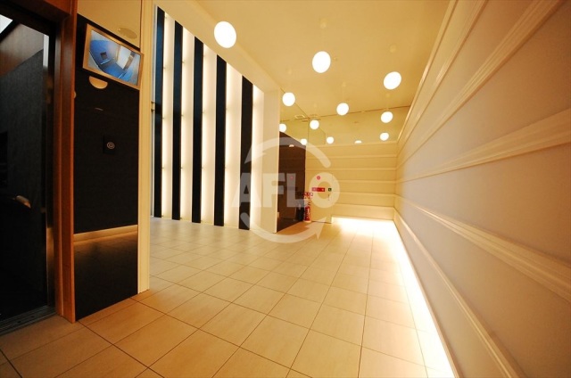 エントランス　One Shinmachi　エントランス