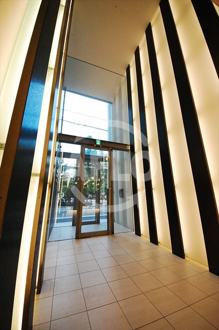 ロビー　One Shinmachi　ロビー