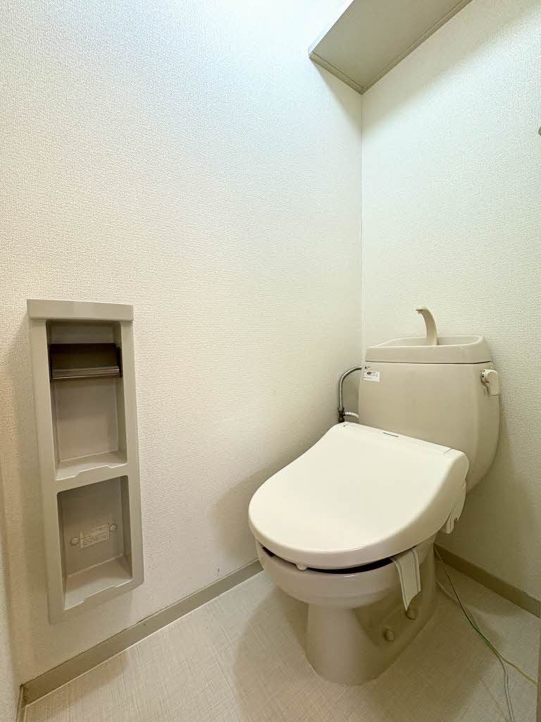 トイレ　トイレ