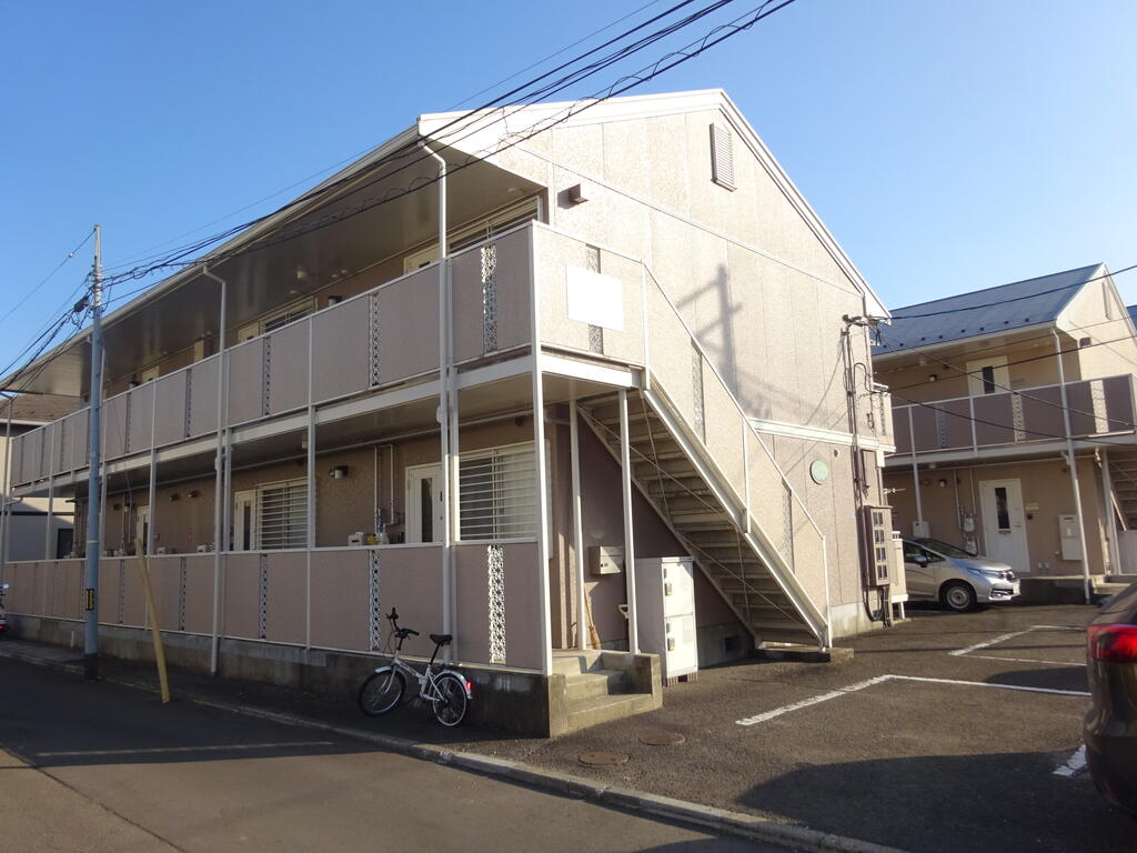 建物外観　南向きのバルコニー