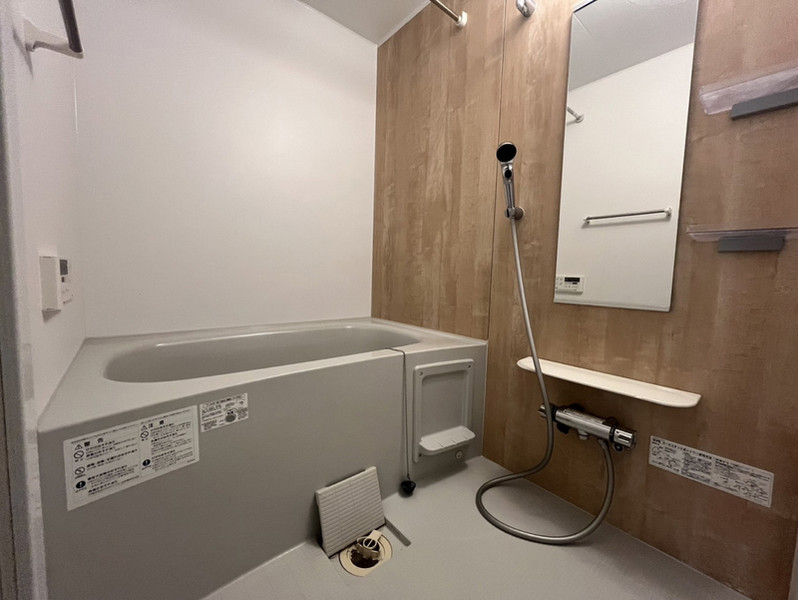 バス・シャワールーム