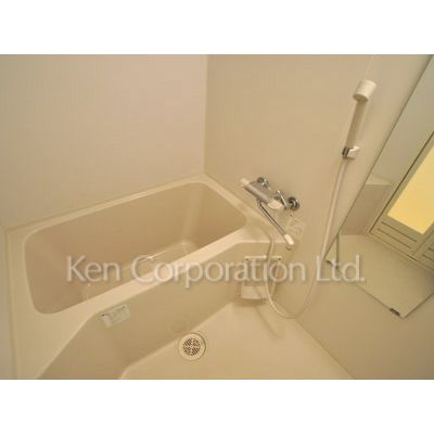 バス・シャワールーム　同タイプ3階のお部屋を撮影。仕様が異なることがあります。