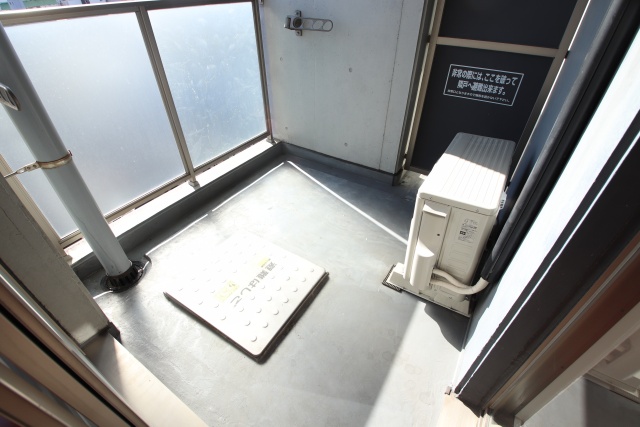 バルコニー　※別室の参考写真の為、現況優先です。