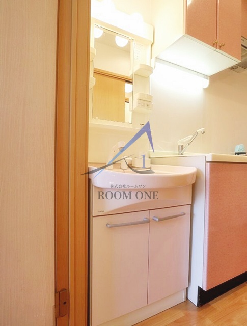 洗面設備　洗面台です。