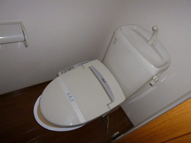 トイレ　シャワー付きトイレ