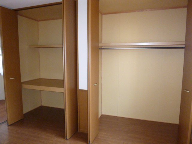 収納　クローゼット