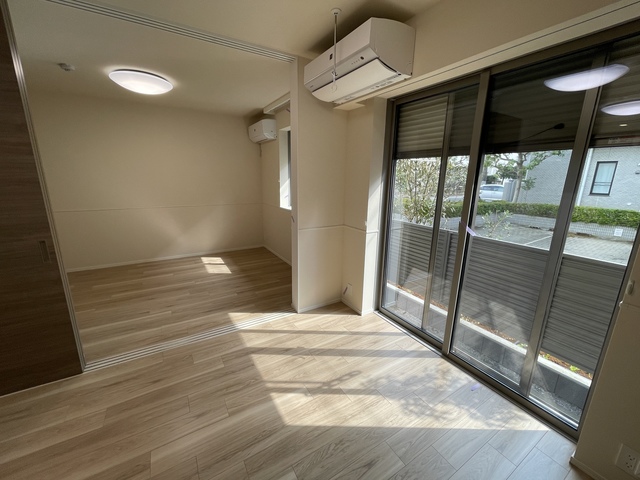 居室・リビング　★日当たり良好なお部屋★