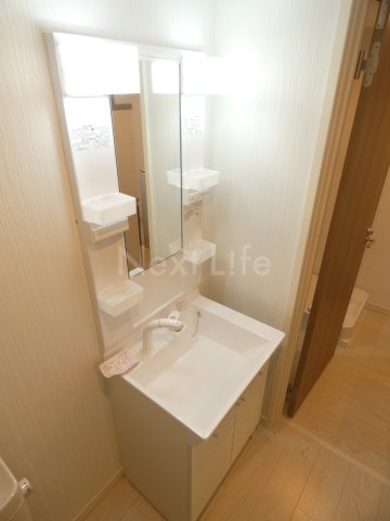 洗面設備　エスセンタービルド3