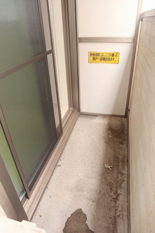 バルコニー　お洋服もしっかりかわきます