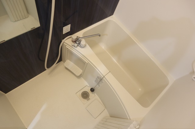 バス・シャワールーム　ゆっくり温まれますよ