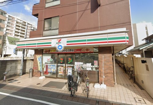 コンビニ　セブンイレブン 船橋本町2丁目店（コンビニ）まで275m