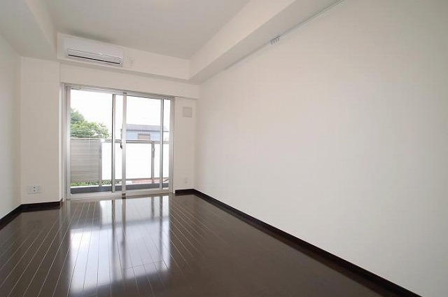 居室・リビング　使いやすい居間です