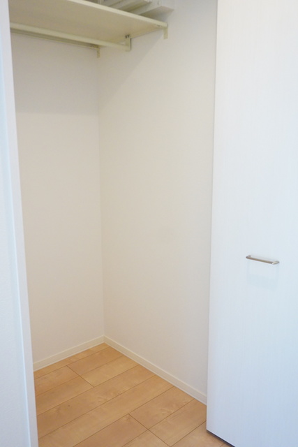 収納　奥行のある収納付です！増えがちな荷物をスッキリ収納できます