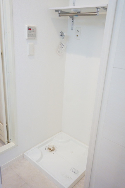 その他　洗濯パン付きで水漏れの心配がいりません！