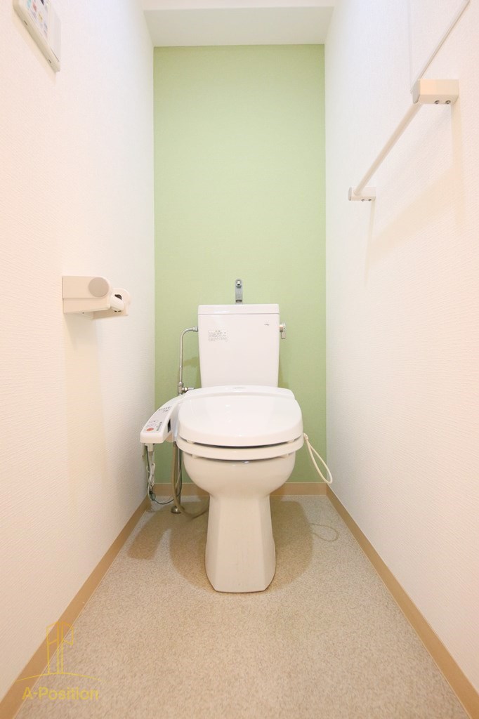 トイレ　ヴィラタワー谷町