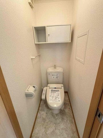 トイレ　清潔感のあるトイレです