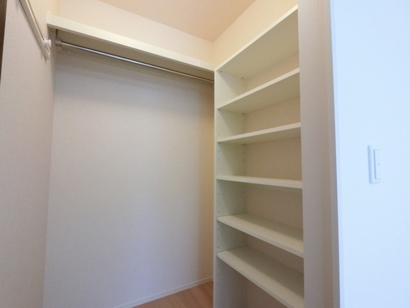 収納　図面と現状に相違がある場合には現状を優先