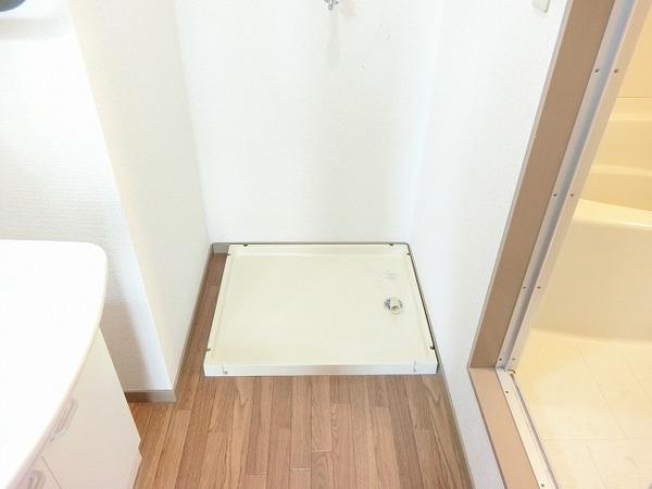 その他設備　室内洗濯機置き場！