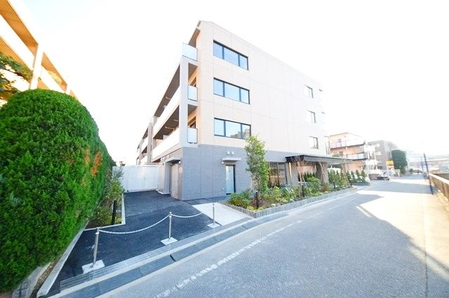 建物外観　☆お問い合わせはお早めに☆