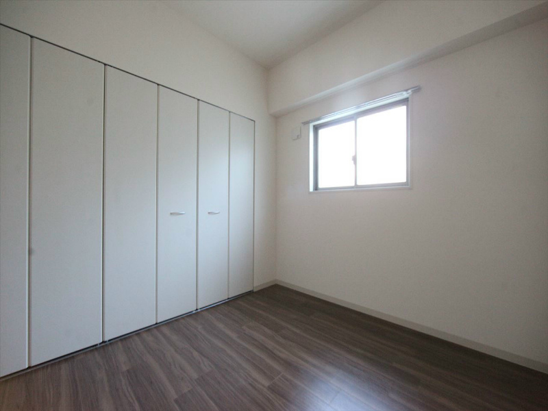 その他部屋・スペース　洋室7.1帖　クローゼット（収納充実してます）