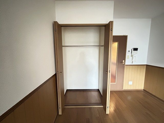収納　同マンション別部屋