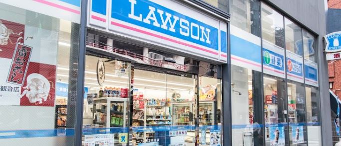 コンビニ　ローソン浅草観音店（コンビニ）まで148m