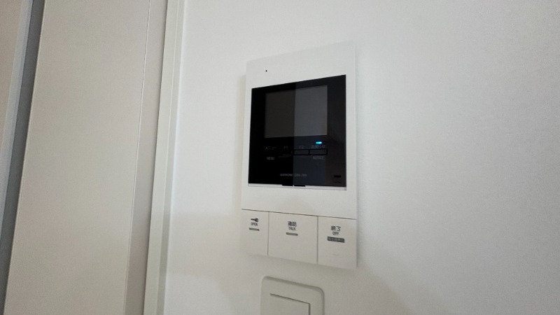 セキュリティ　モニター付きインターホン