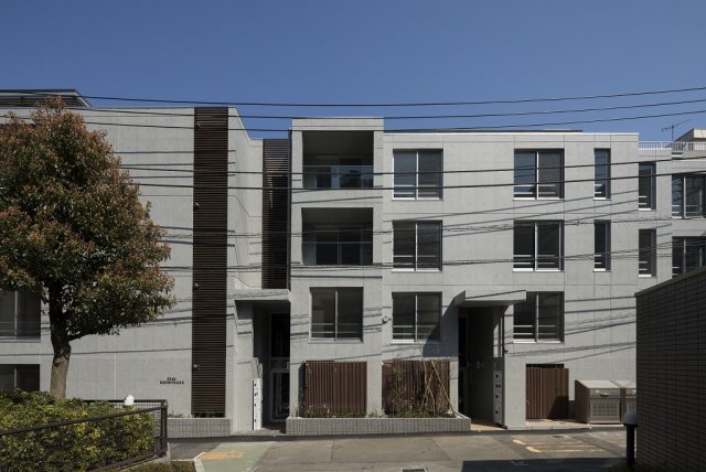 建物外観　落ち着いた雰囲気の外観です