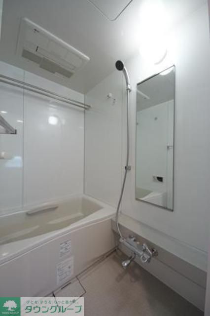 バス・シャワールーム　※写真は同タイプ住戸です。