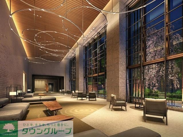 ロビー　駐車場
