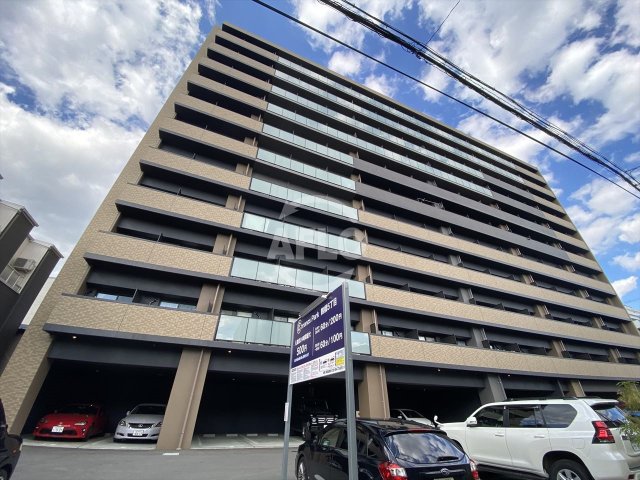 建物外観　BADGE鶴橋　外観