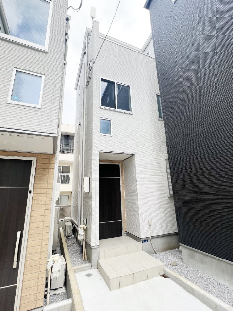 建物外観　閑静な住宅地