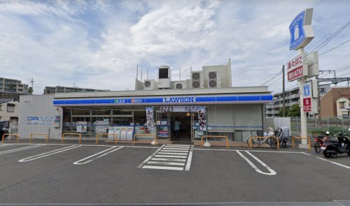 コンビニ　ローソン 磯子中原三丁目店（コンビニ）まで704m