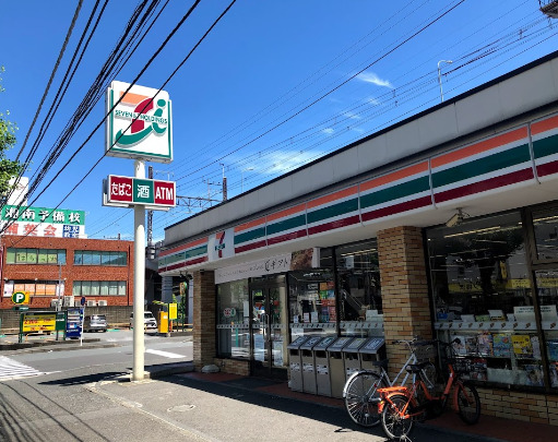 コンビニ　セブンイレブン 横浜磯子新杉田店（コンビニ）まで355m