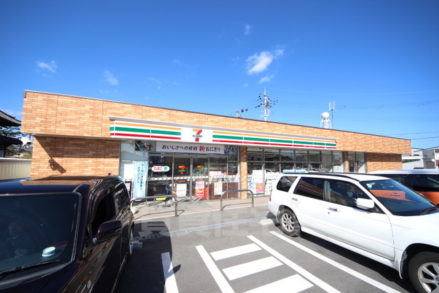 コンビニ　セブンイレブン　奈良般若寺町店（コンビニ）まで467m