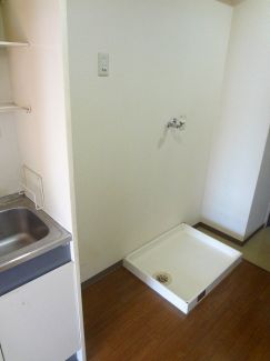 その他設備　洗濯機置き場は室内です。