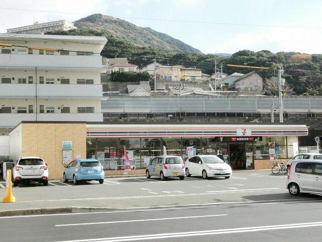 コンビニ　セブンイレブン/小倉神幸店（コンビニ）まで690m