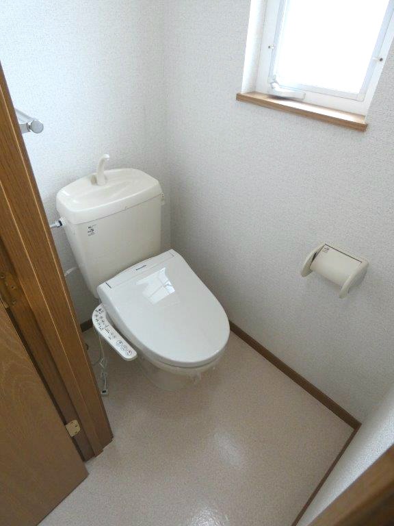 トイレ　図面と現状に相違がある場合には現状を優先